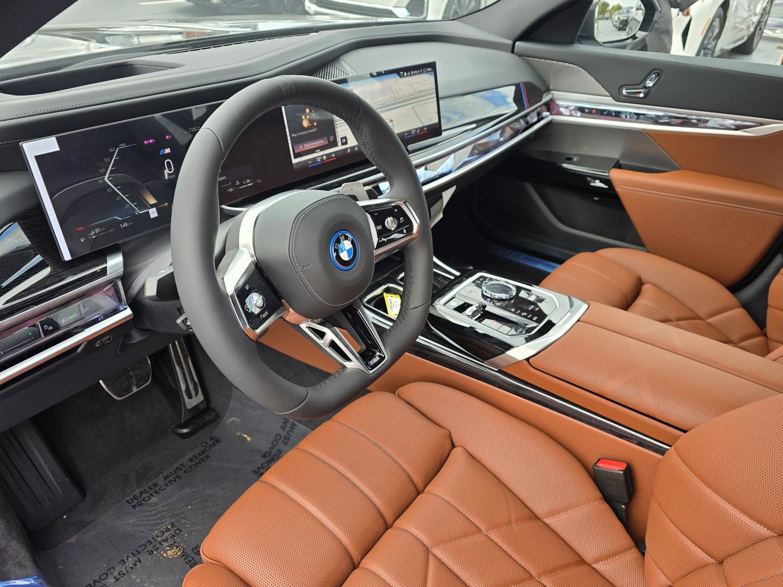 New 2026 BMW 750e xDrive image 11