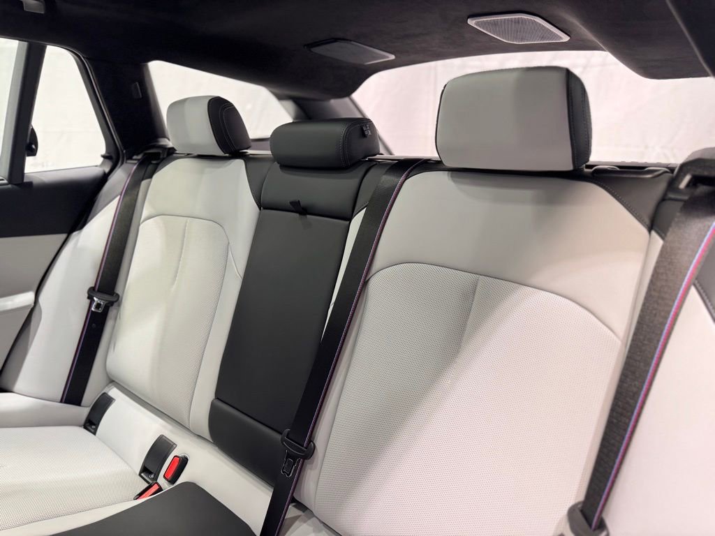 New 2026 BMW M5 Touring image 28