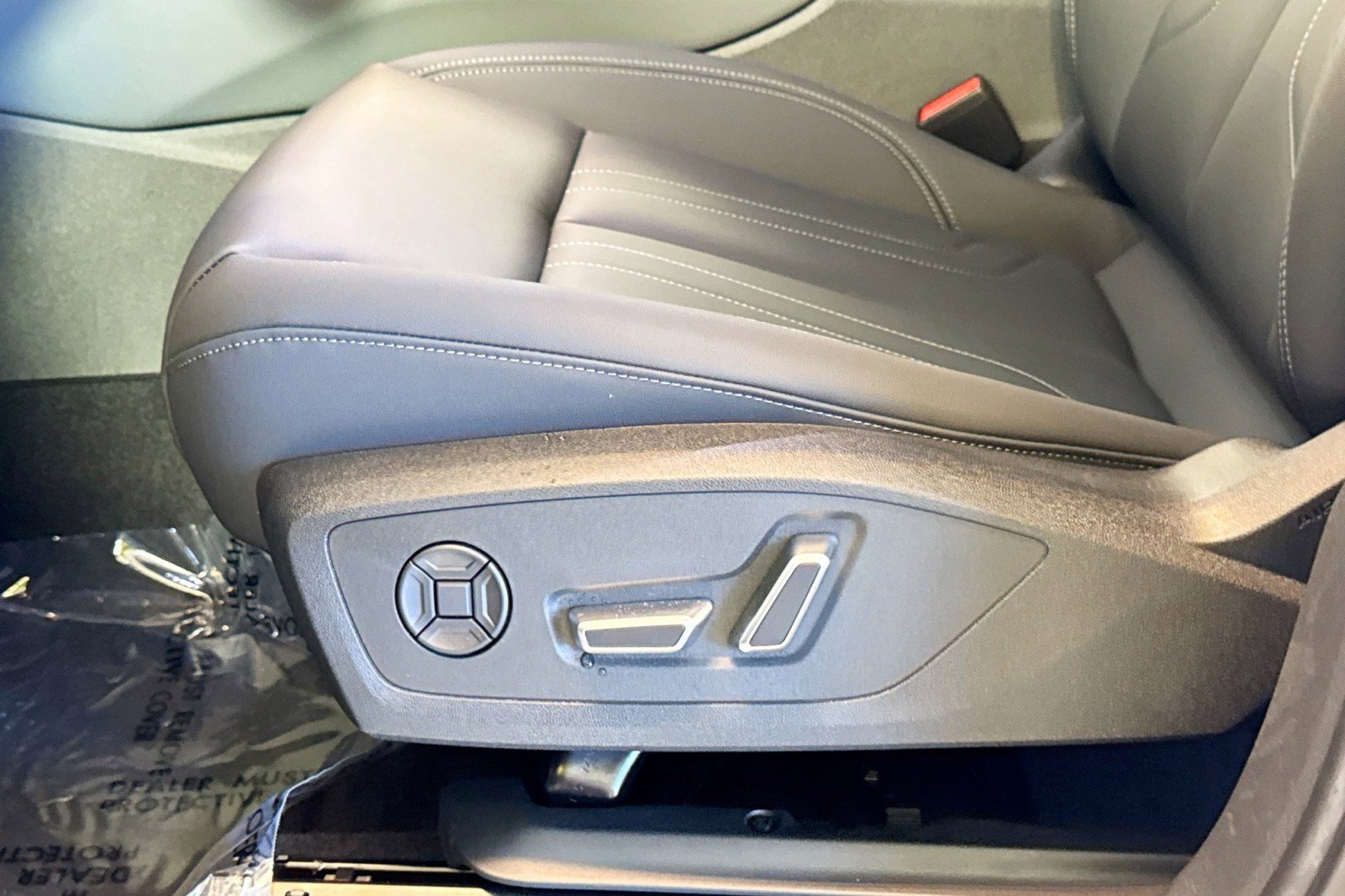 New 2026 Audi Q3 quattro 2.0T image 17