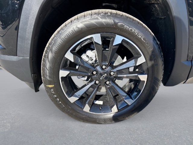 New 2027 Chevrolet Equinox RS w/ Convenience Package III FWD image 10