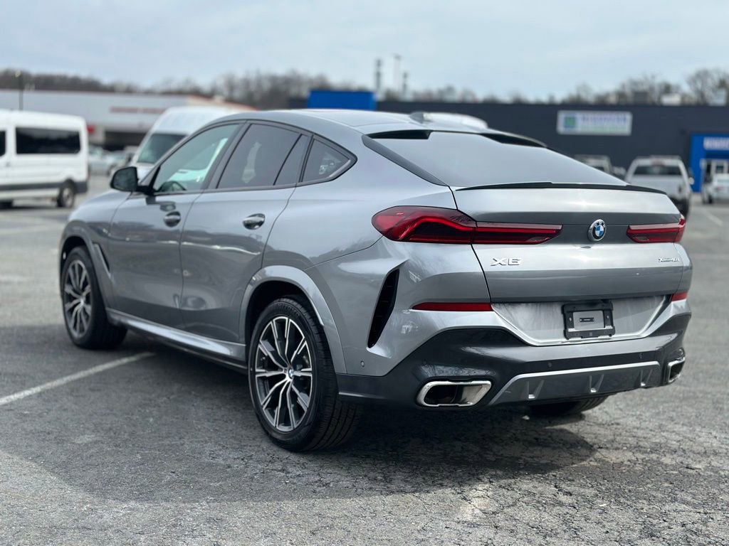 Certified 2025 BMW X6 xDrive40i image 4