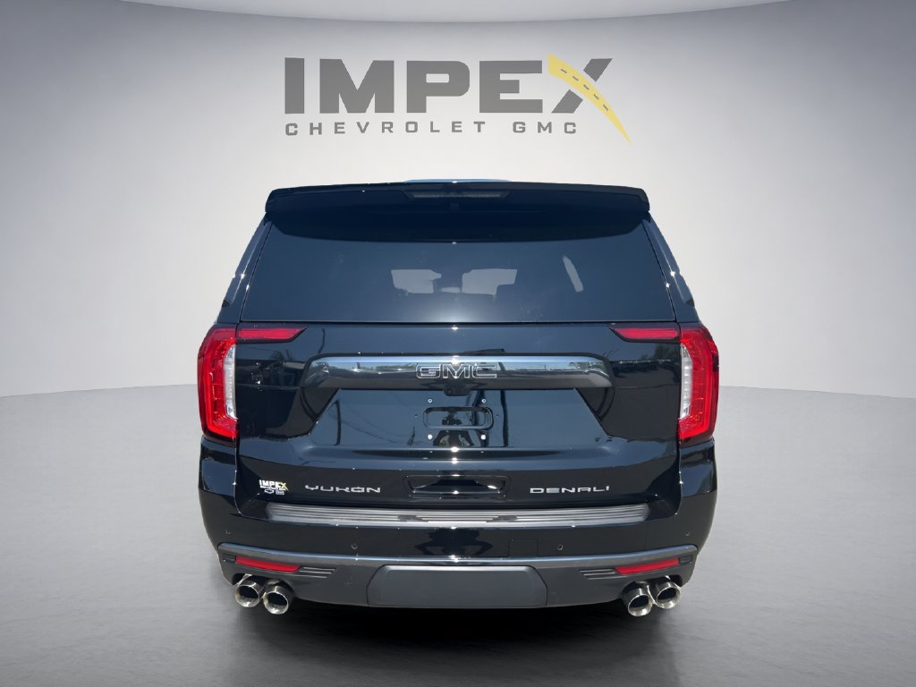 Used 2023 GMC Yukon Denali Ultimate AWD/4WD image 4