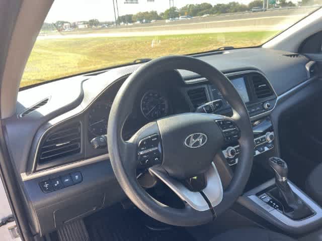 Used 2020 Hyundai Elantra SEL w/ Cargo Package (C1) FWD image 15
