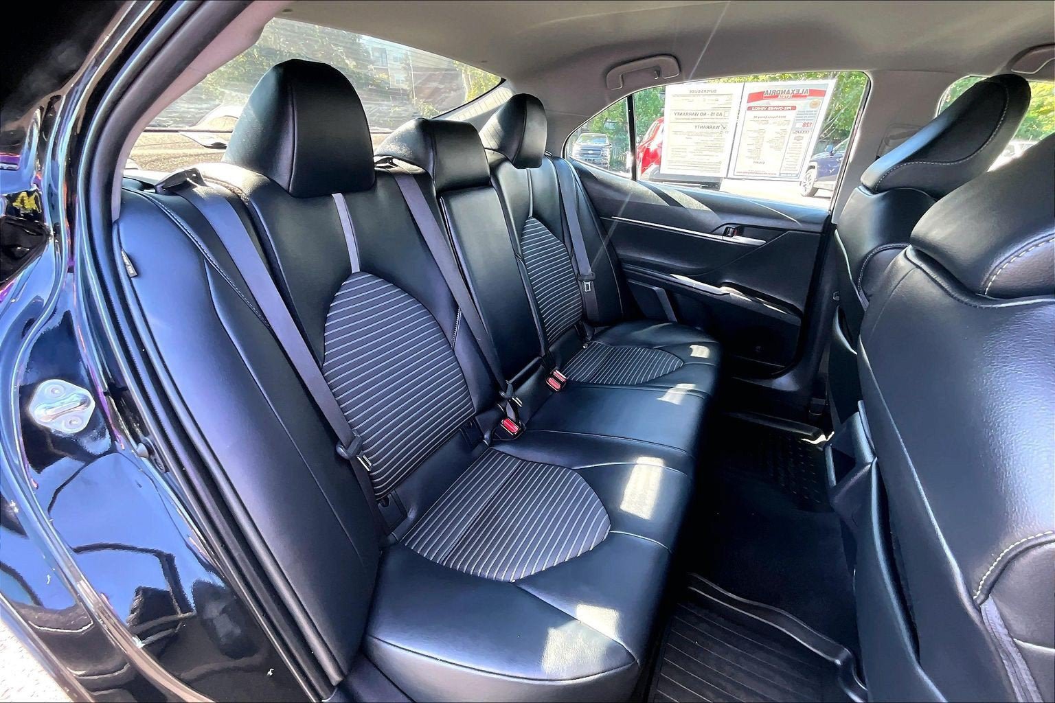 Used 2023 Toyota Camry SE FWD image 25