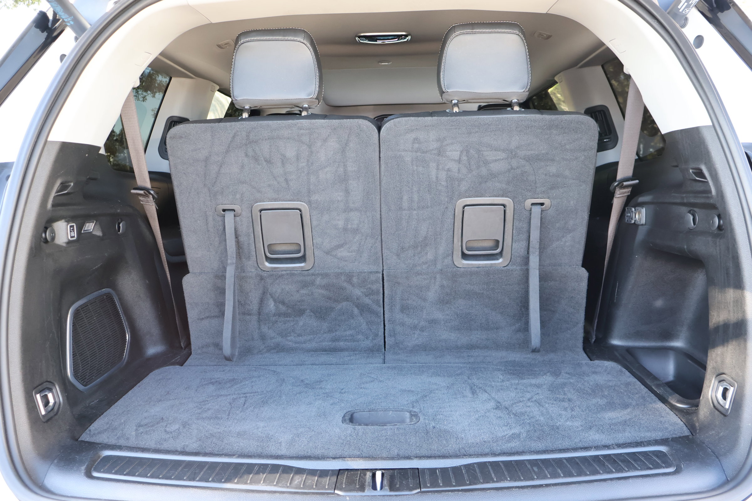 Used 2022 Jeep Grand Cherokee L Limited image 21