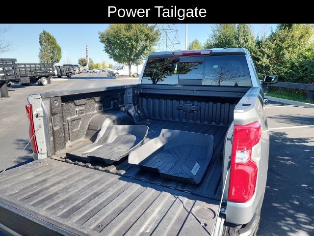 Used 2024 Chevrolet Silverado 1500 LTZ w/ LTZ Premium Package AWD/4WD image 35