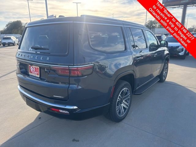 Used 2024 Jeep Wagoneer Series II w/ Flexible Seating Group image 5
