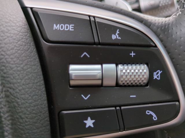 New 2026 Genesis G70 2.5T Prestige image 25