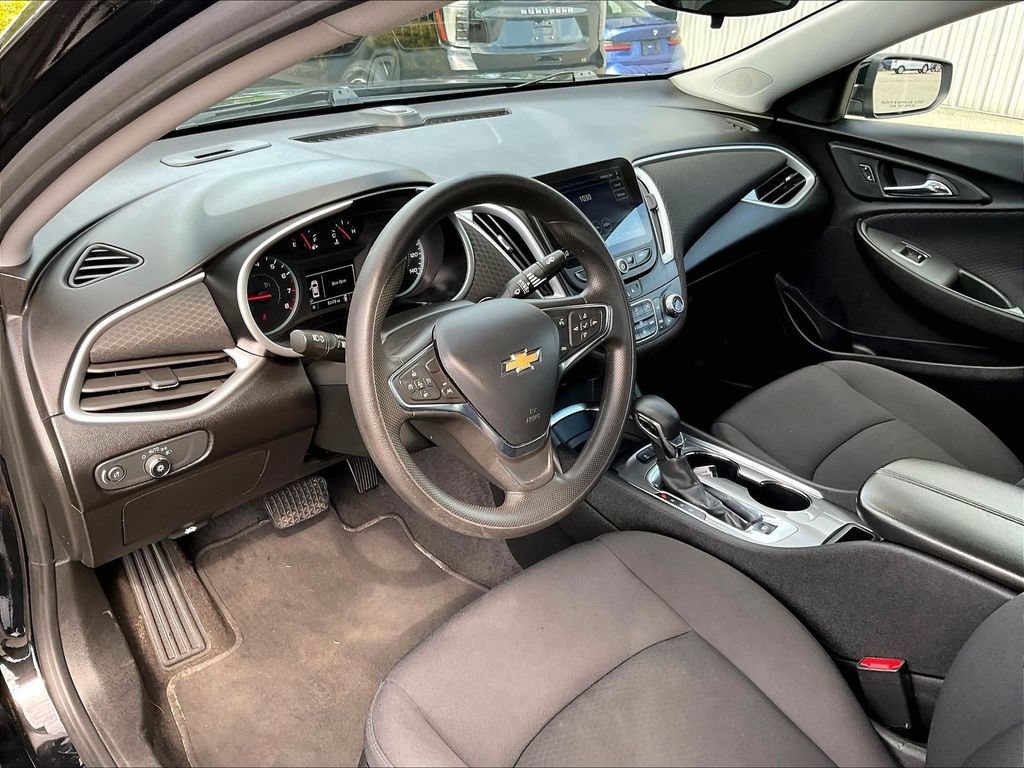 Used 2024 Chevrolet Malibu LT FWD image 8