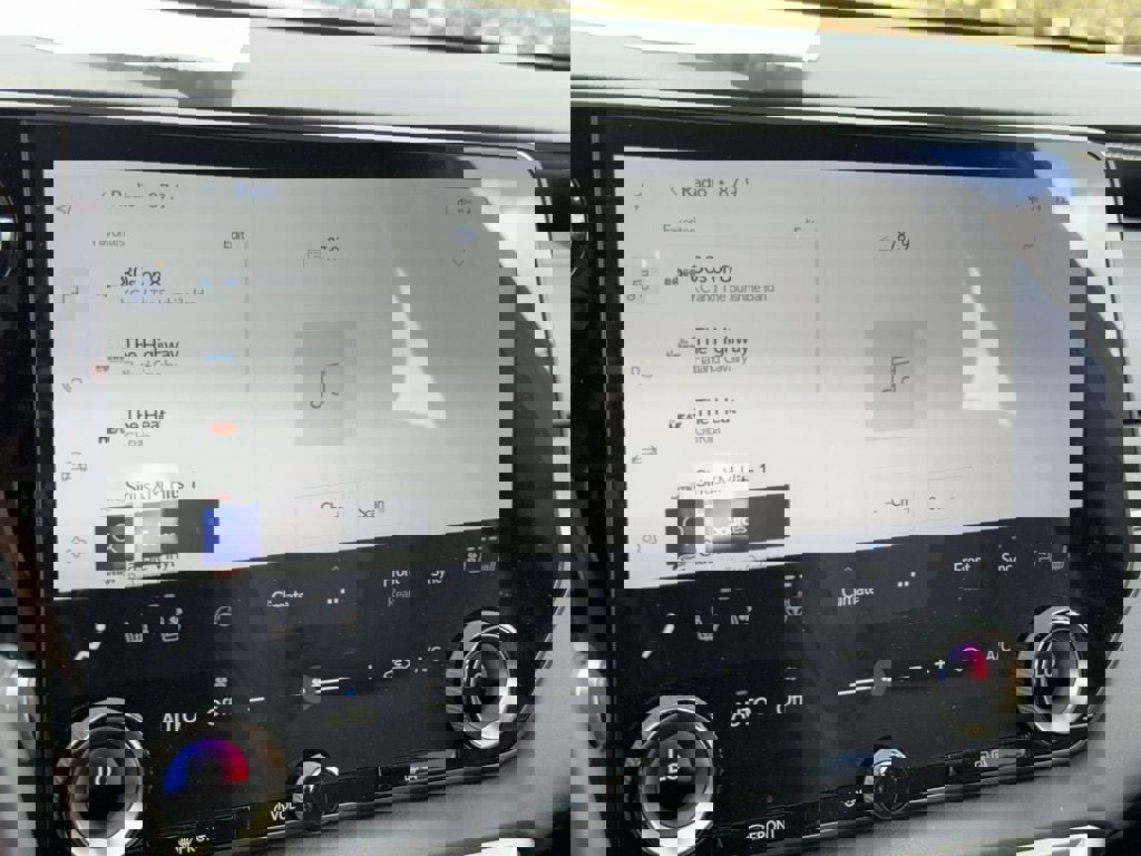 Used 2025 Lexus RX 350 Premium image 23