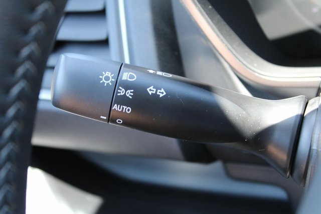 Certified 2025 Subaru Ascent Premium image 32