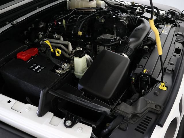 Used 2023 Jeep Gladiator Rubicon w/ Cold Weather Group AWD/4WD image 36