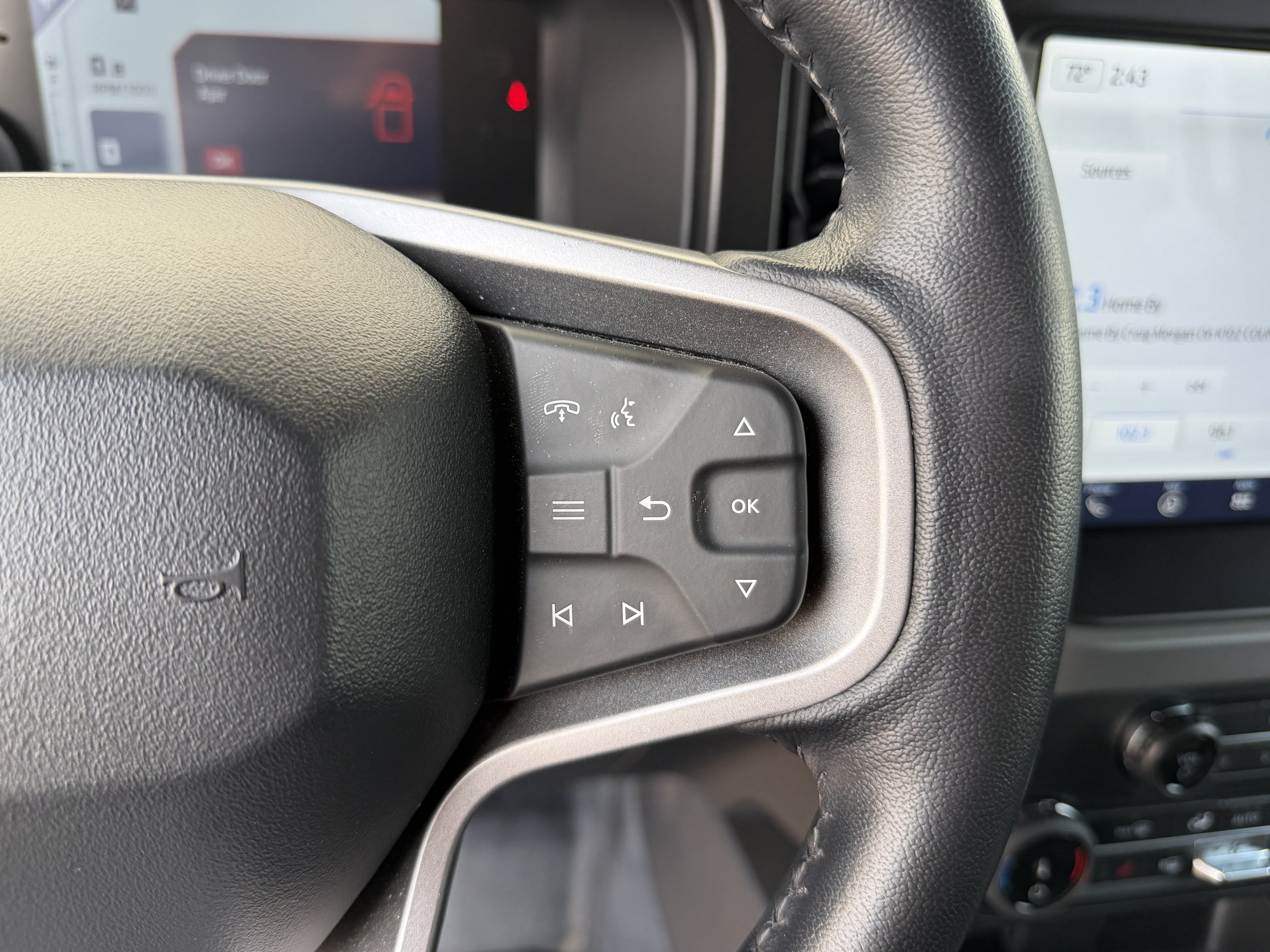 Used 2022 Ford Bronco Everglades AWD/4WD image 17