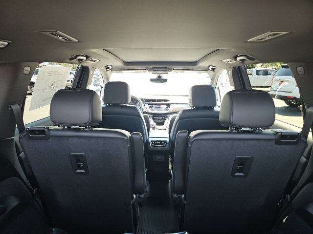 New 2025 Cadillac XT6 Sport w/ Technology Package image 14