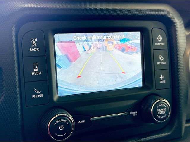 Used 2019 Jeep Wrangler Unlimited Sport AWD/4WD image 14