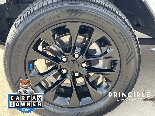 Used 2022 Jeep Wrangler Unlimited Sahara w/ Cold Weather Group image 7