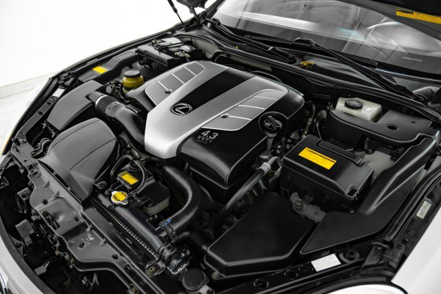 Used 2003 Lexus SC 430 Convertible image 25