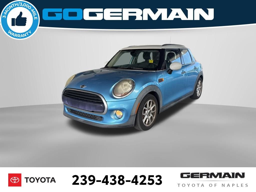Used 2016 MINI Cooper 4-Door Hardtop image 1
