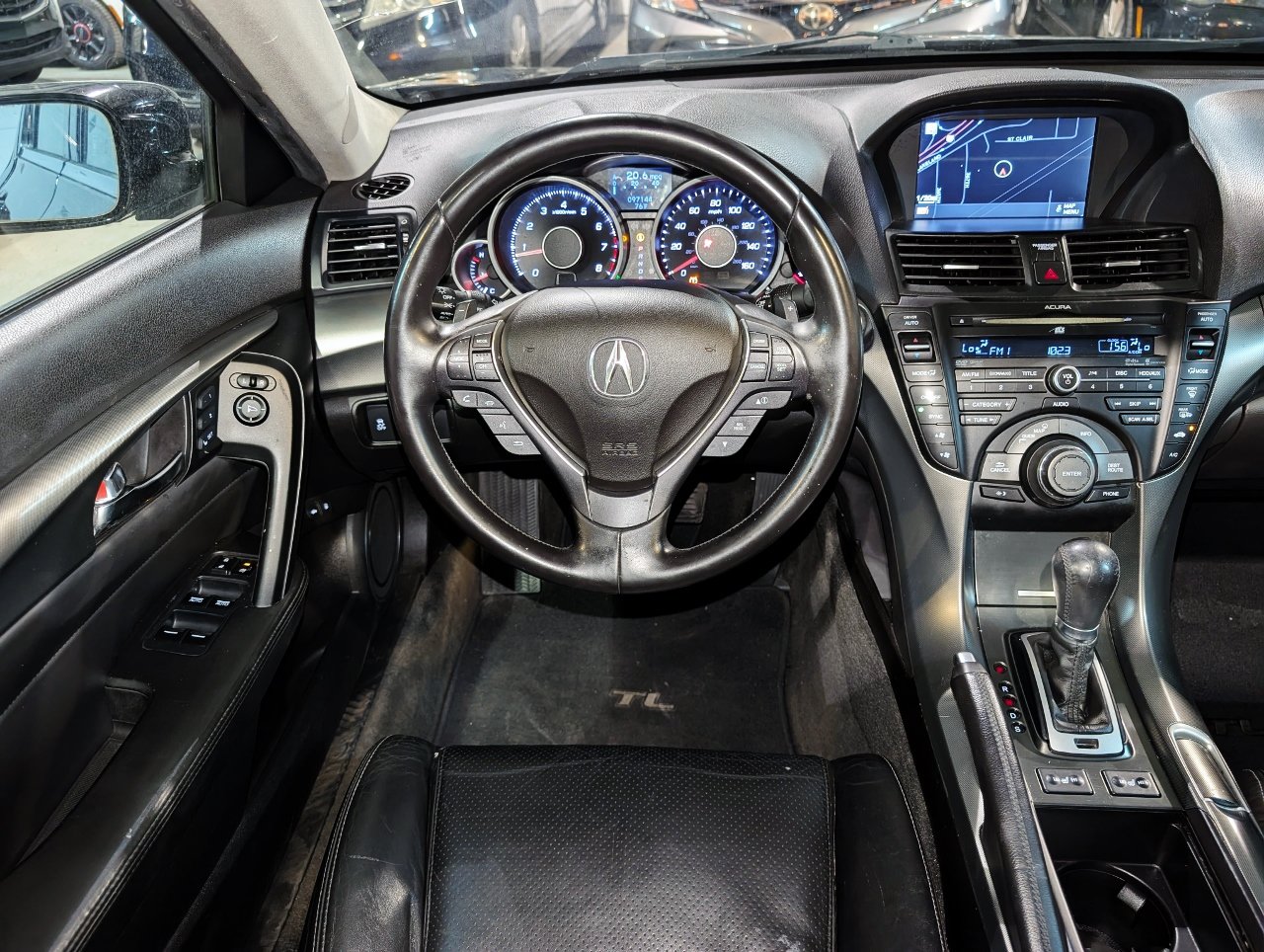 Used 2012 Acura TL w/ Technology Package FWD image 4