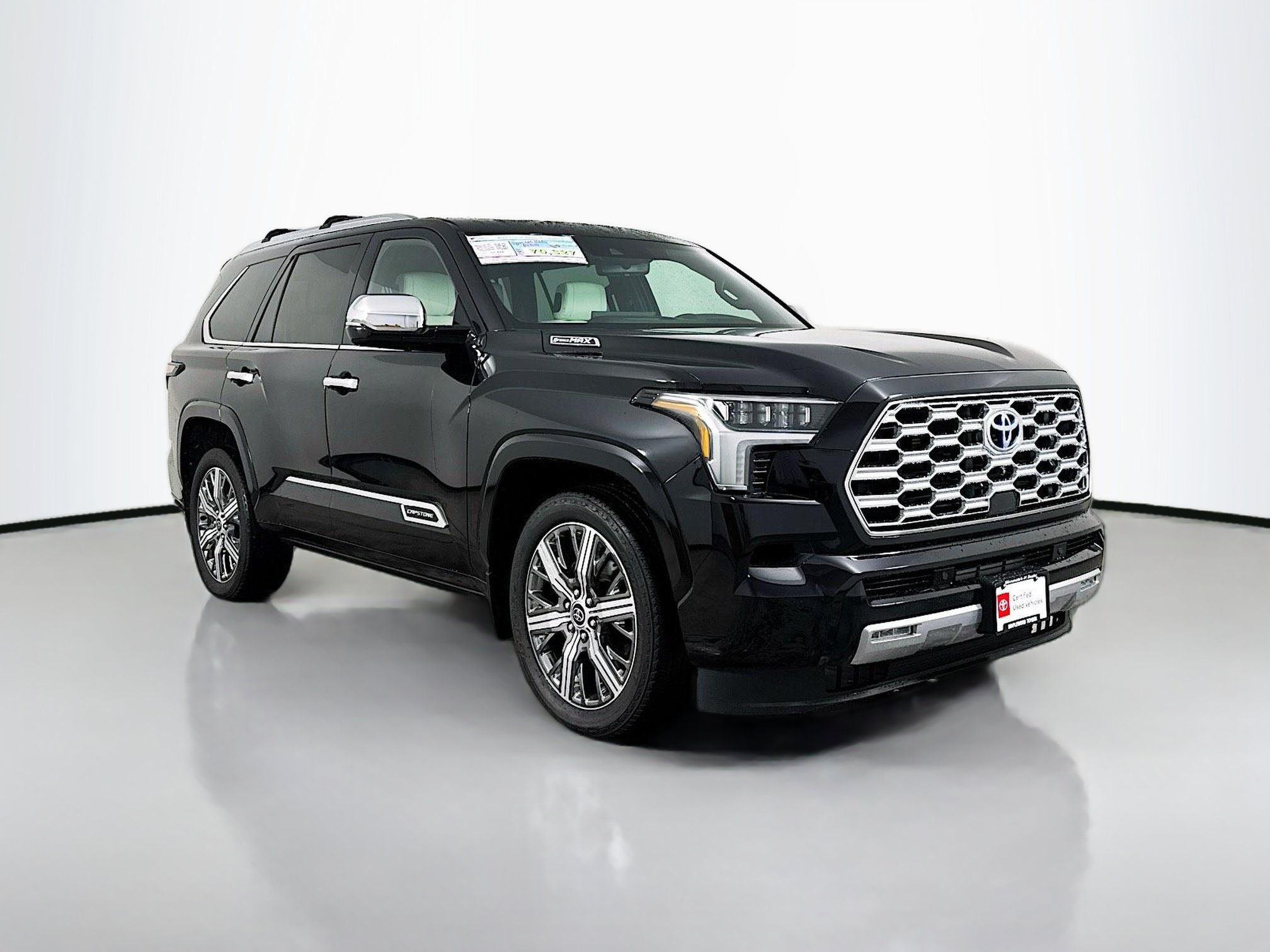 Certified 2023 Toyota Sequoia Capstone AWD/4WD image 1