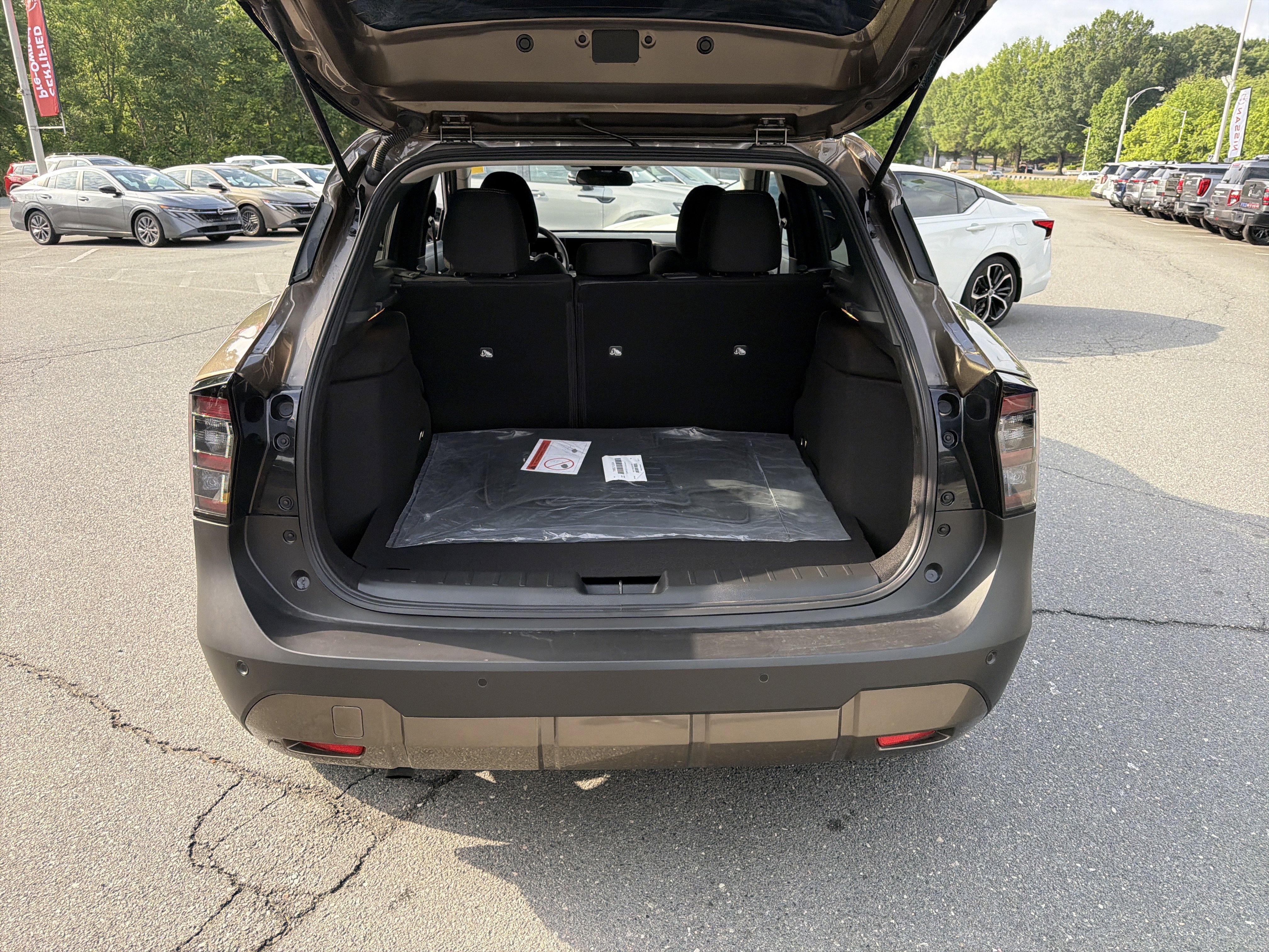 Used 2026 Nissan Kicks SV w/ Cold Weather Package AWD/4WD image 23