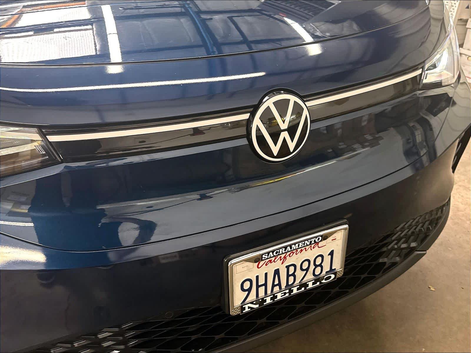 Used 2023 Volkswagen ID.4 Pro RWD image 34