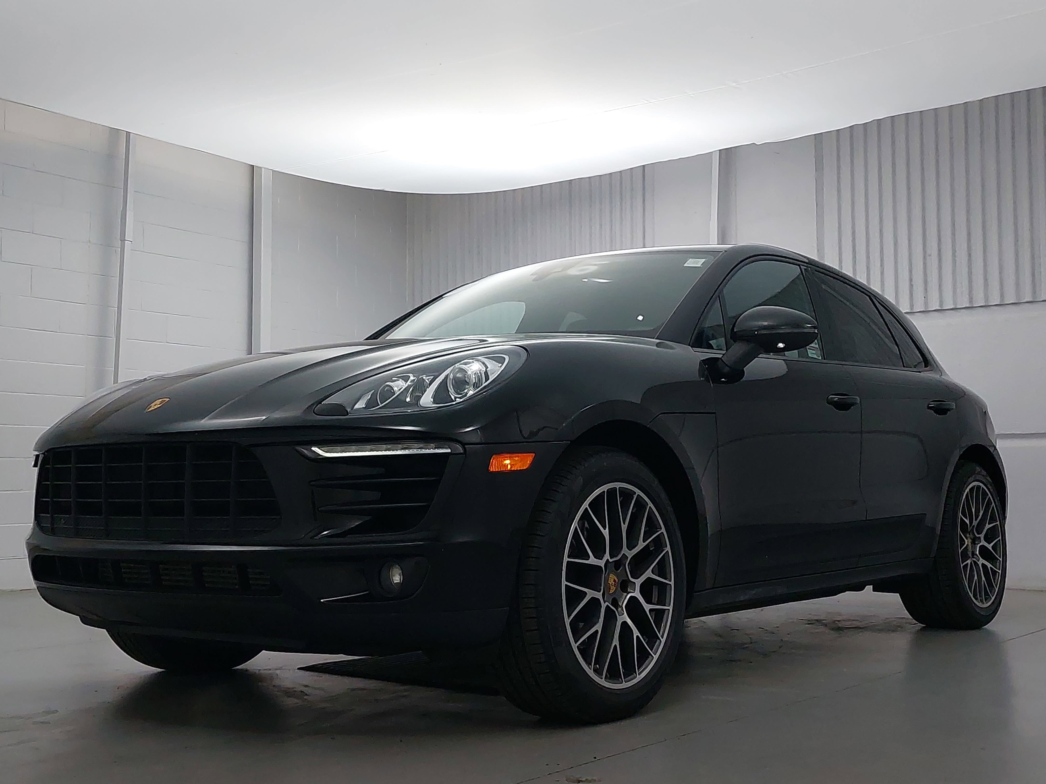Certified 2018 Porsche Macan