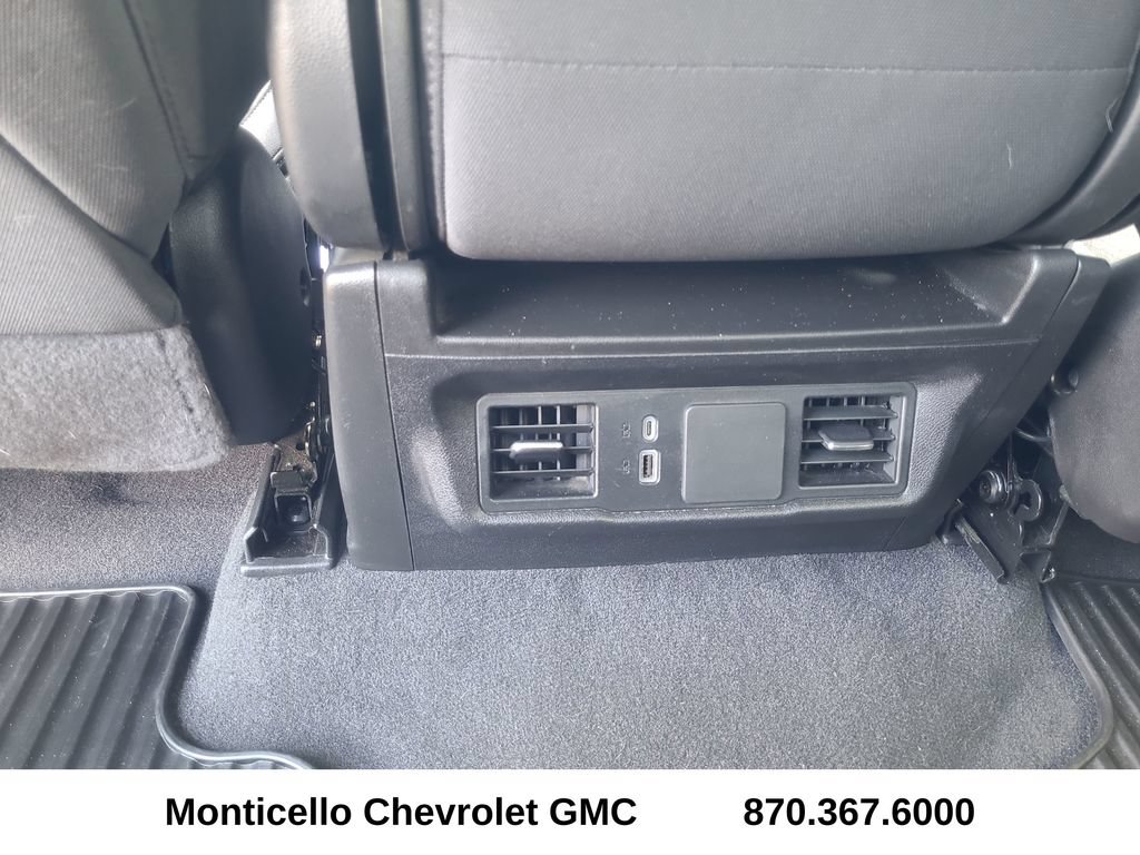 Used 2024 Chevrolet Silverado 1500 Custom RWD image 32