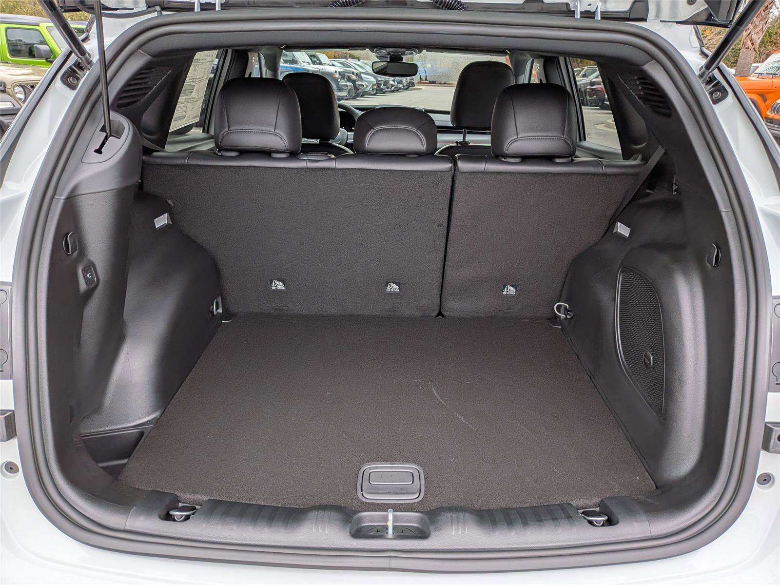 New 2026 Jeep Compass Trailhawk image 13