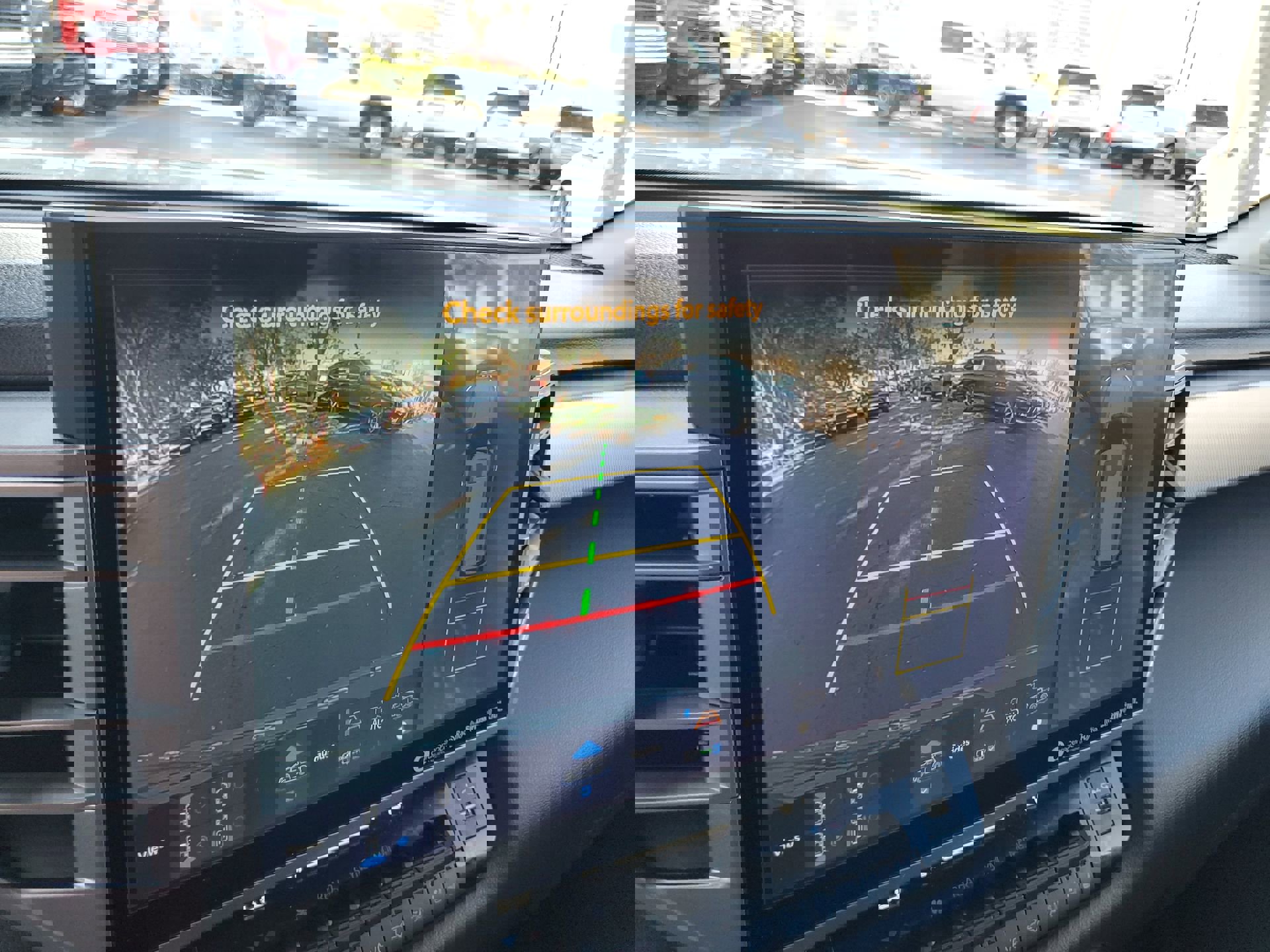 Used 2023 Toyota Sequoia Limited image 90