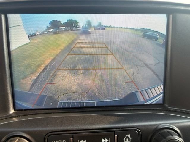 Used 2019 Chevrolet Silverado 1500 LT AWD/4WD image 4