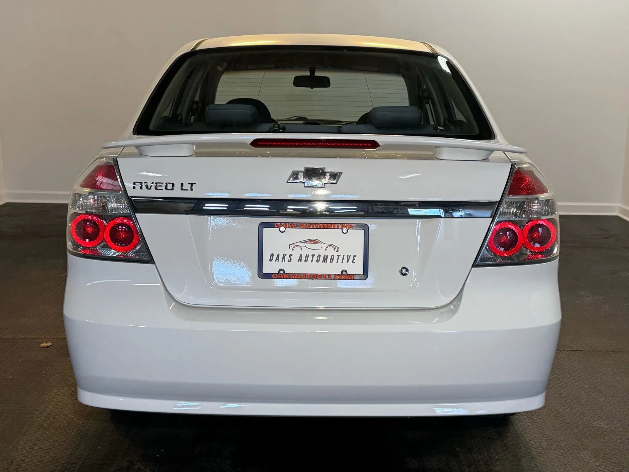 Used 2007 Chevrolet Aveo LT FWD image 5
