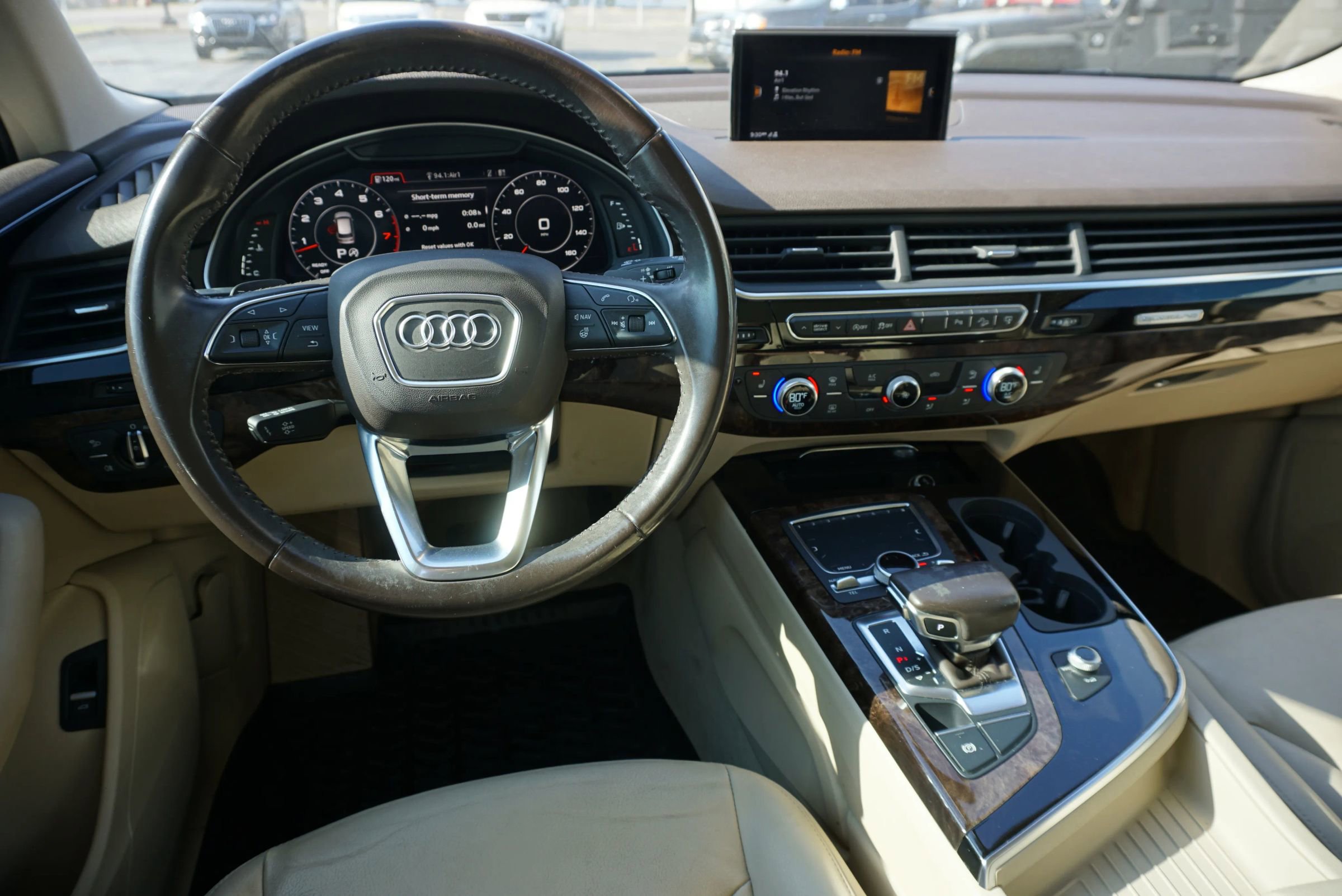 Used 2017 Audi Q7 3.0T Premium Plus image 24