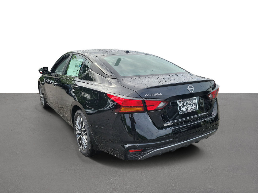 New 2026 Nissan Altima 2.5 SV FWD image 4