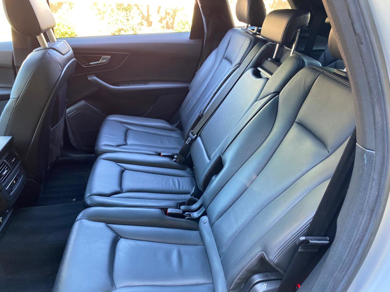 Used 2019 Audi Q7 3.0T Premium w/ Convenience Package AWD/4WD image 43