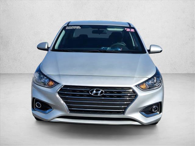 Used 2022 Hyundai Accent SEL image 2