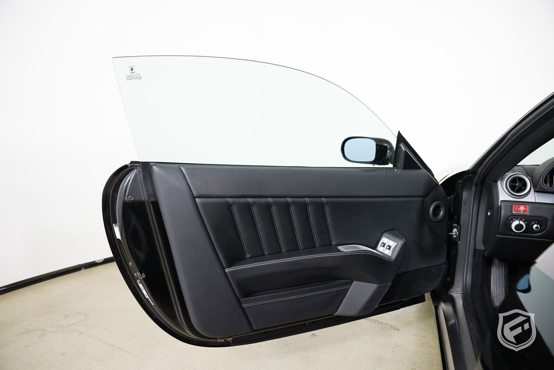 Used 2007 Ferrari 612 Scaglietti RWD image 12