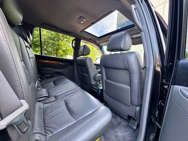 Used 2007 Lexus GX 470 AWD/4WD image 24