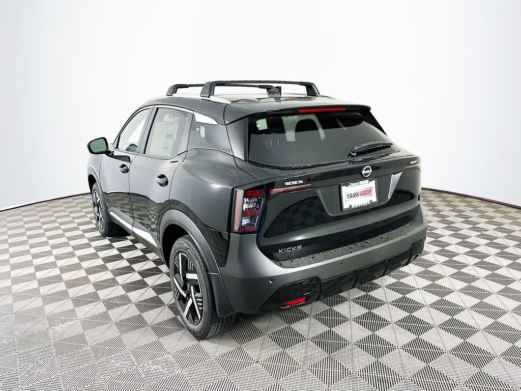 New 2026 Nissan Kicks SV w/ Charging Package FWD image 7