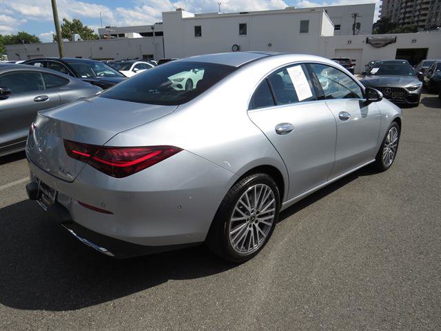Used 2025 Mercedes-Benz CLA 250 4MATIC image 4