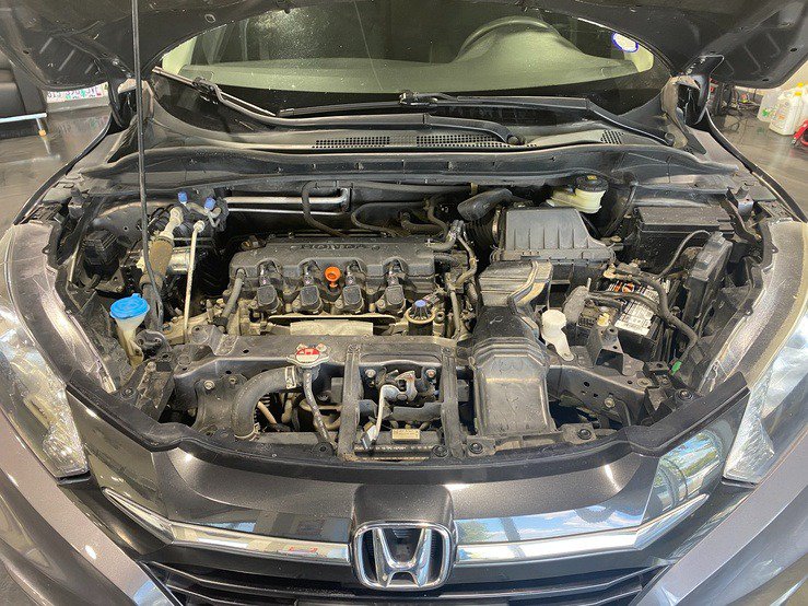 Used 2016 Honda HR-V LX image 26