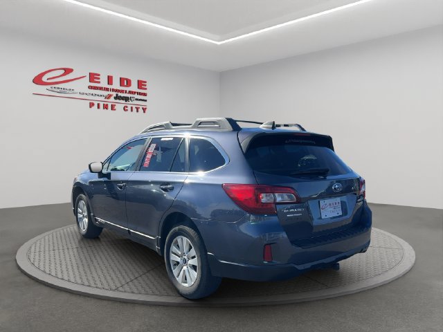 Used 2017 Subaru Outback 2.5i Premium AWD/4WD image 7
