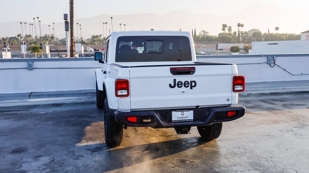 New 2026 Jeep Gladiator Sport AWD/4WD image 7
