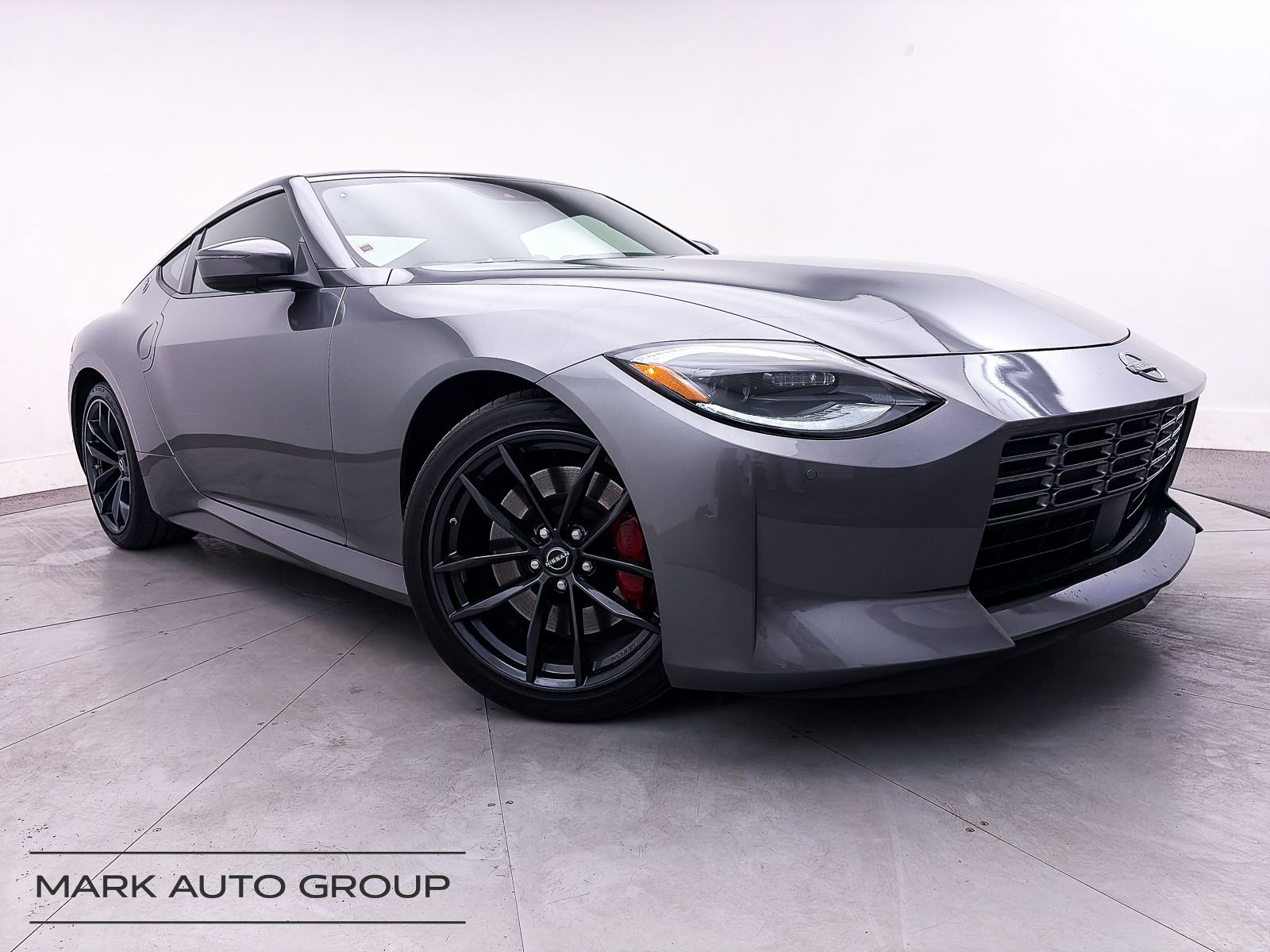 Used 2024 Nissan Z Performance w/ Floor Mat Package