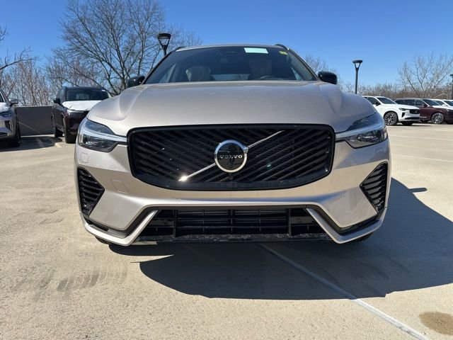 New 2026 Volvo XC60 T8 Plus w/ Protection Package Premier image 2