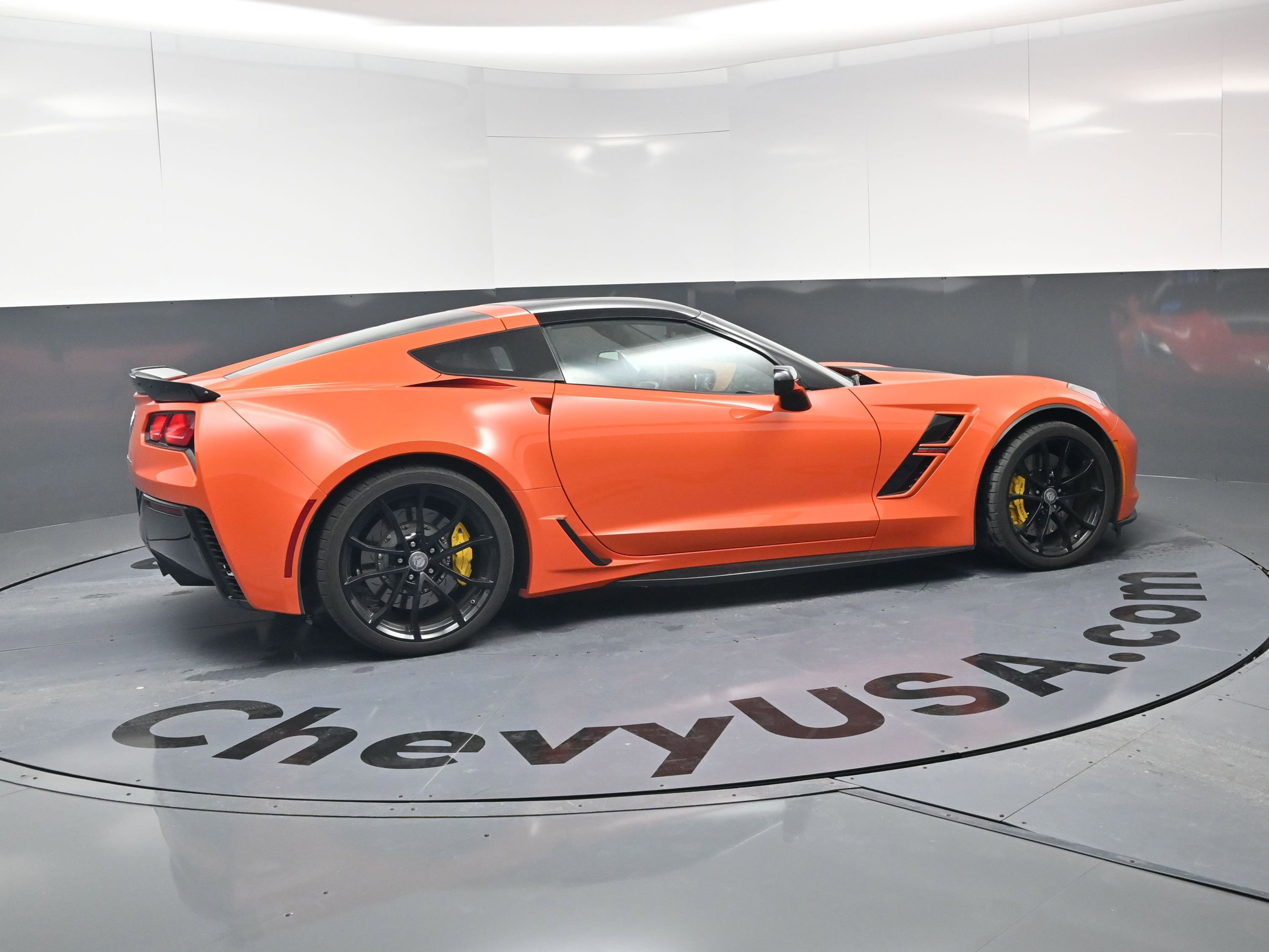 Used 2019 Chevrolet Corvette Grand Sport image 16