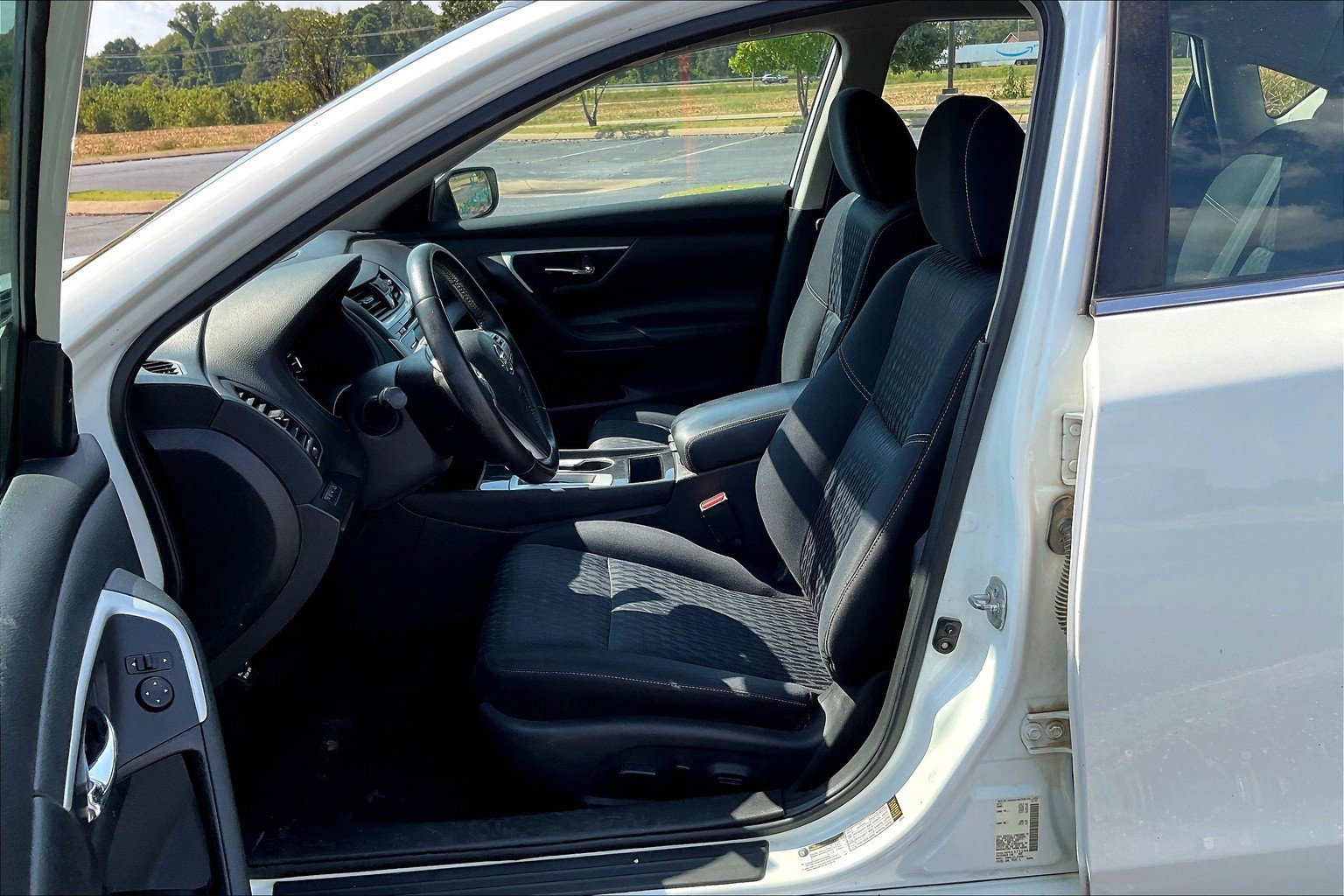 Used 2018 Nissan Altima 2.5 SV image 7