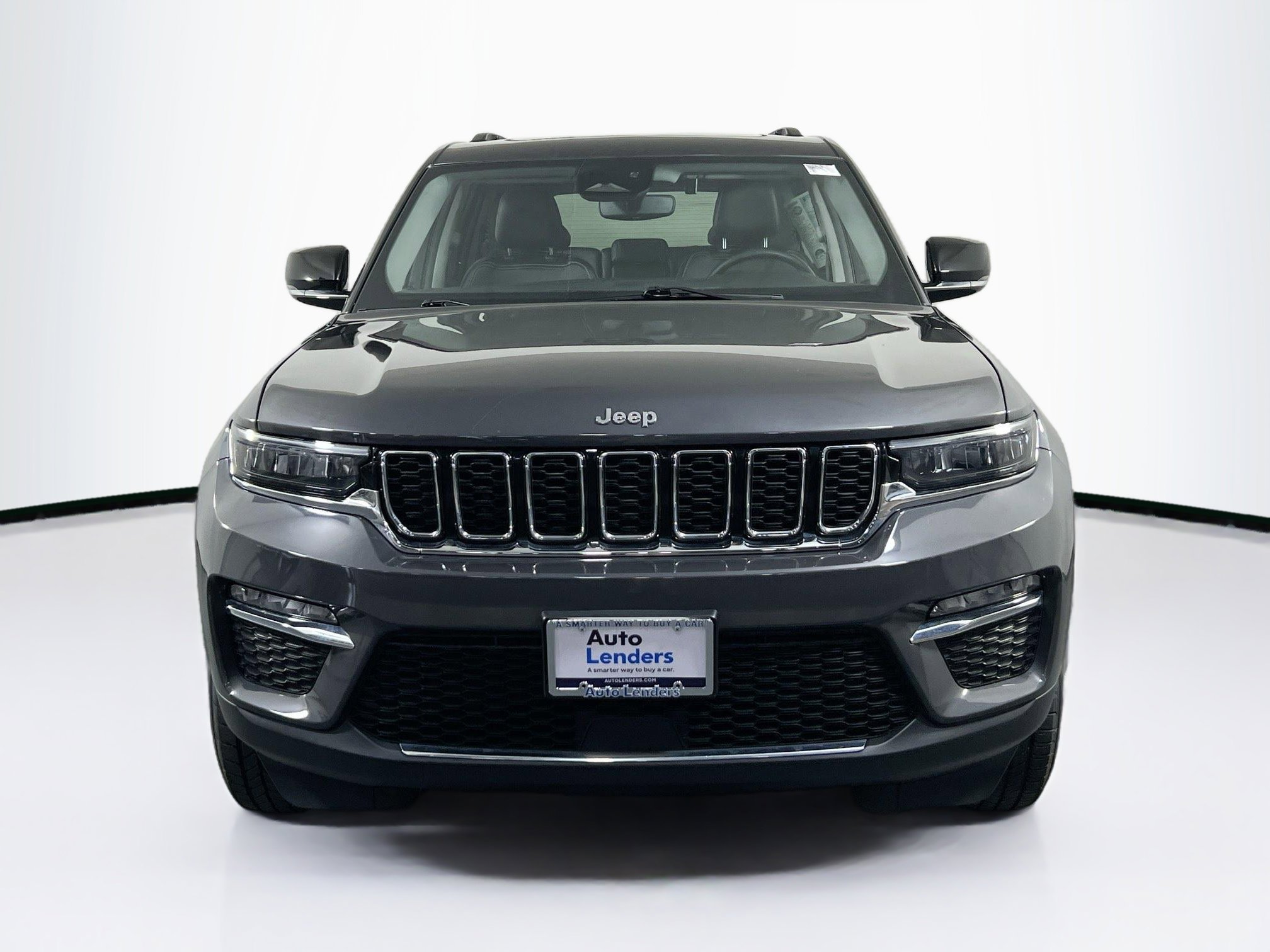 Used 2022 Jeep Grand Cherokee Limited image 2