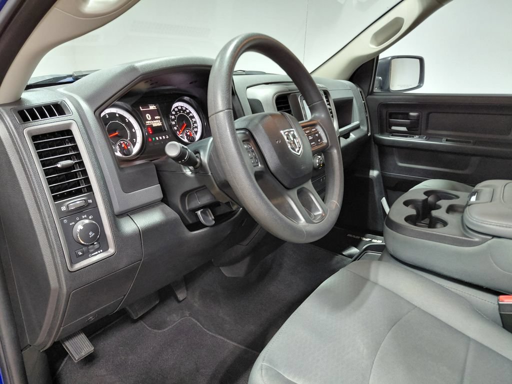 Certified 2018 RAM 1500 Express w/ Express Value Package AWD/4WD image 23