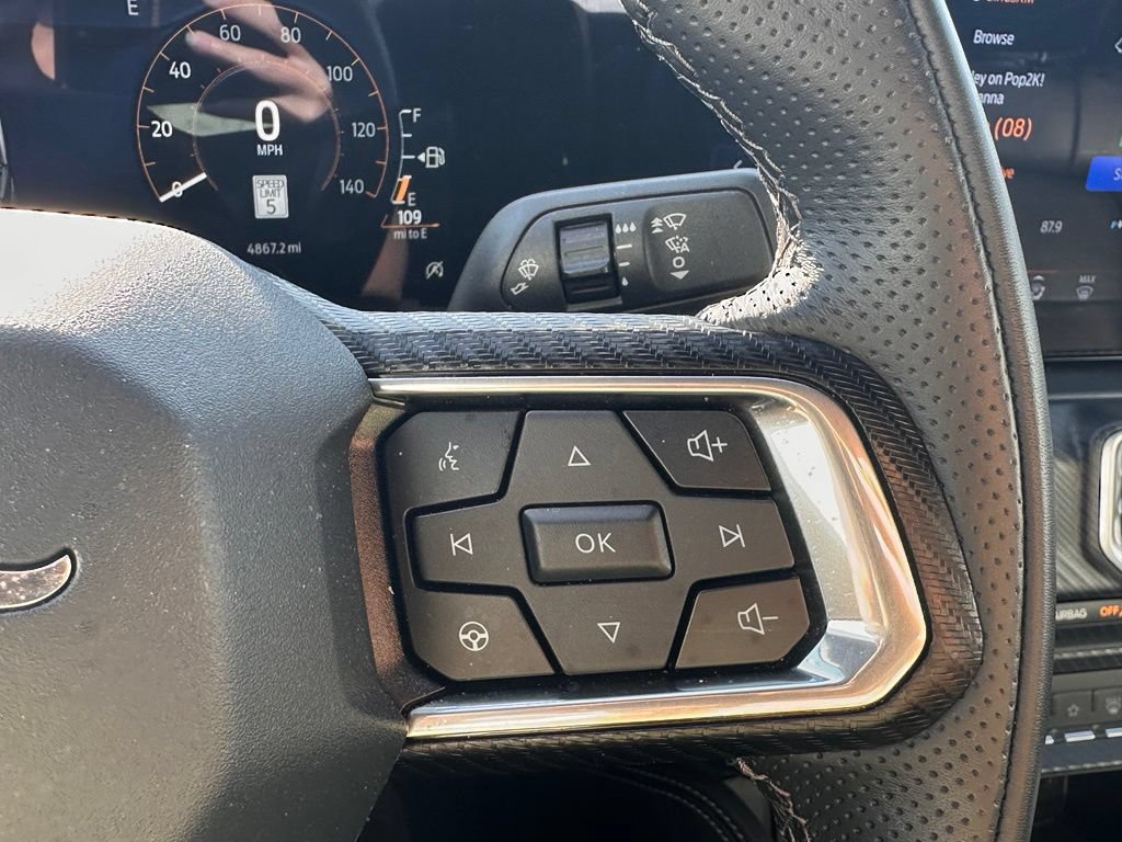 Used 2025 Ford Mustang Premium RWD image 32